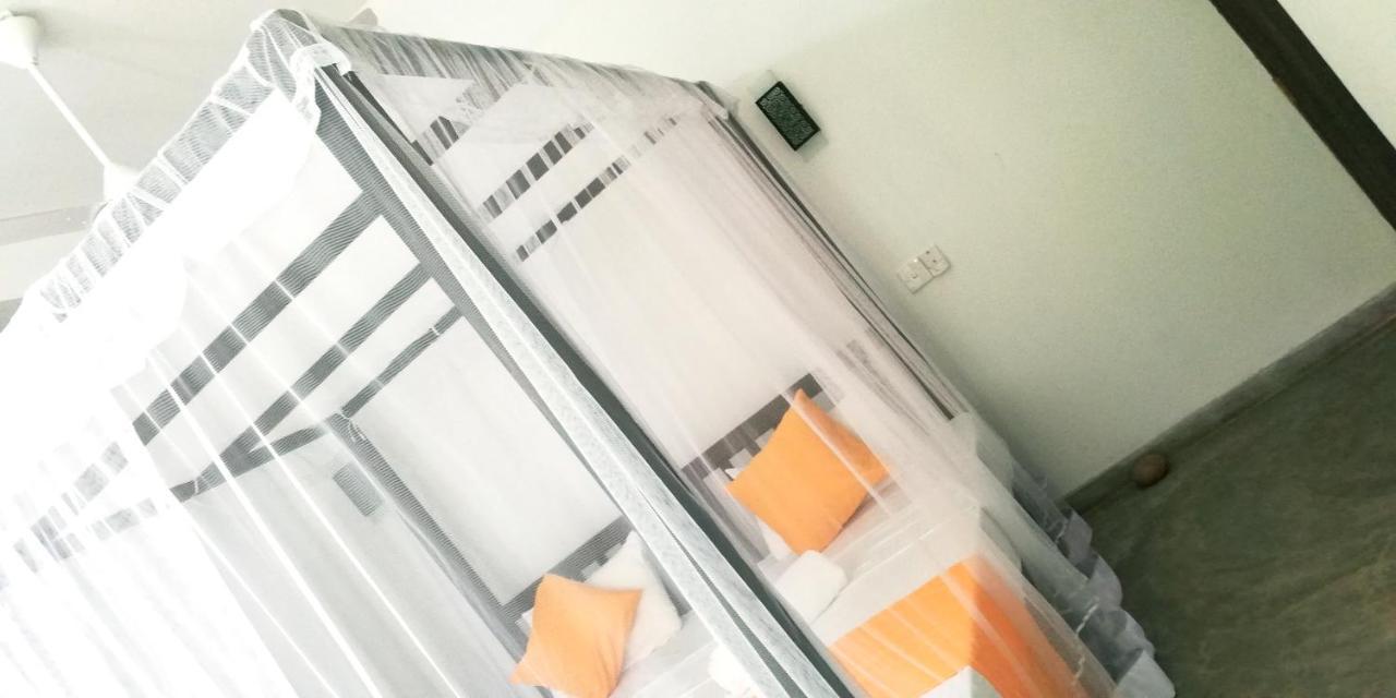 Ocean Voyage Hotel Tangalle Ngoại thất bức ảnh
